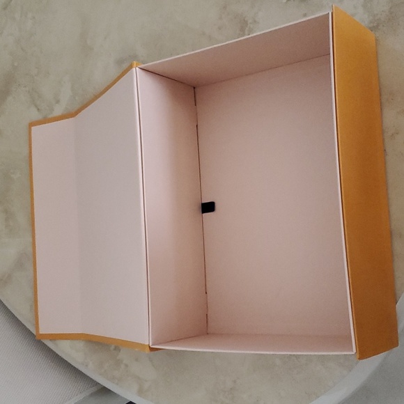 Authentic Louis Vuitton Box - Picture 2 of 8